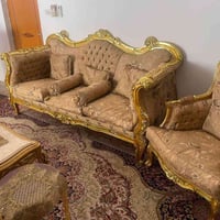 كنب • طبلات • مجلس