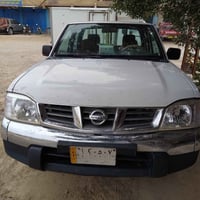 للبيع سيارة نيسان دبل قمارة موديل 2010 رقم ديالى السنوية مانافذة بعدها...