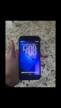 ايفون ES • ذاكرة ٦٤ • مقفل ايكلود