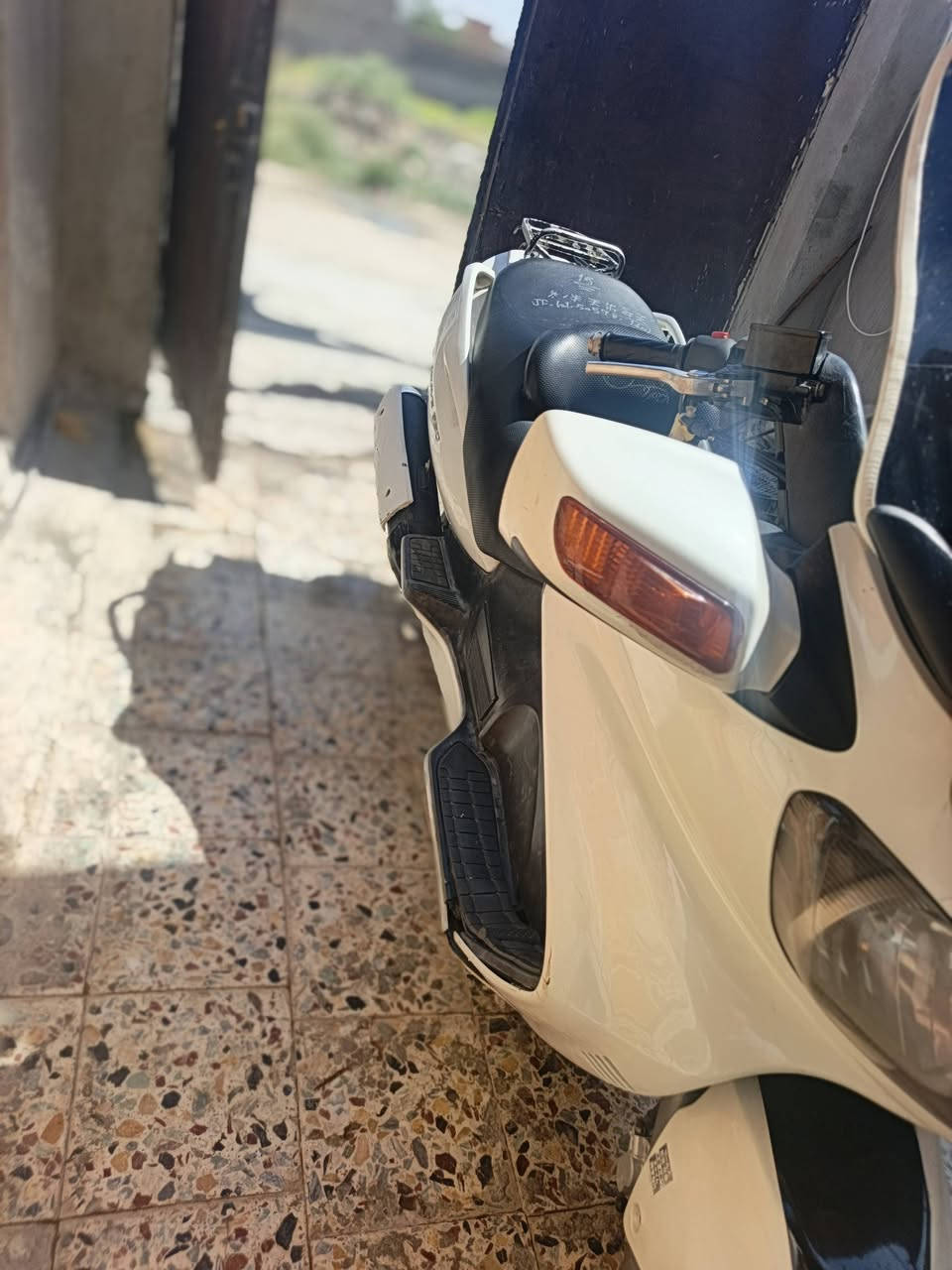 سلام عليكم سكاي ولف لبيع لمحرك 650 لدراجه مكفوله من كلشي خير من الله (مكفوله من كلشي)  لسعر ١٠ ورقات مكاني التاجي سبع البور رقم لهاتف ***********
