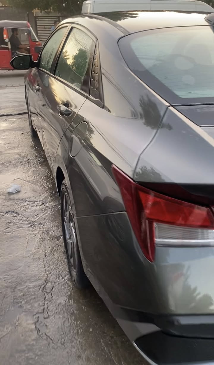 السلام عليكم النترا 2024 وارد أمريكي
رقمها أربيل بأسمي مكاني بغداد 
حادثها البنيد ومرجعي نفسة ممبدل والصندوك مبدل الباقي كله مكفول 
وصور حادثها موجودة بالمنشور 
السيارة مفولة عدا الفتحة 
محرك 2000 دوش 
بصمة اشارة ترحيب 
تشغيل عن بعد 
لد دشبول ع طولة 
شاشة متصلة ديجتال 
وبيها هواي مواصفات 
السيارة ماشية 58 كيلو اني محولها كيلو مو ميل 
سيارة كاملة يتهنى الياخذها بايعها ع ظرف طارئ 
السيارةب150  وبيها مجال بسيط 
ملاحظة السيارة لونها نفطي كلش حلو 
هذا رقمي *********** 
بي واتساب
