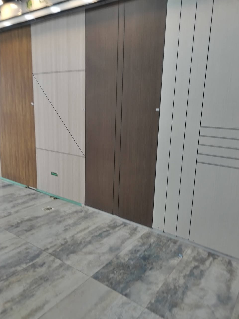 السلام عليكم ورحمة الله وبركاته مساء الخير
خلفه جبس بورد وسحب وطلس  +بديل الخشب +بديل الخشب +شيبورد وبديل الشيبورد +بديل الرخام متفرغ للعمل شرط الدقه وسرعه الانجاز اشتغل باليومية واخذ قطعي وعل المتر اذا عندك شي تعال خاص او اتصل على

 ***********
