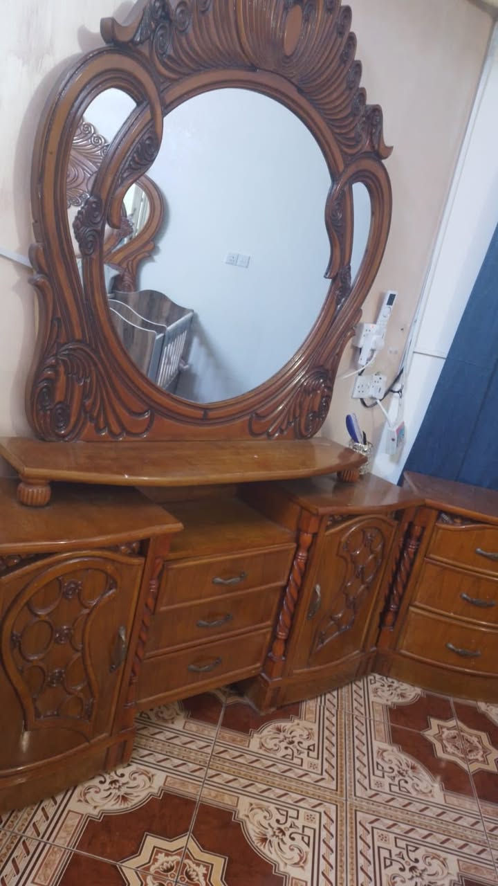 غرفه اخشاب نظيفه جدا ما بيه اي خلل سبب بيعه الانتقال الغير بيت اصغر الا هيه كولشي مابيه نظيفه تماما
سعره 750  الف قفل
(العنوان بغداد الدوره)
اي شخص يريده يراسلني خاص انطي رقم صاحب الغراض


**إذا كنت صاحب هذا الإعلان وتريد حذفه لأي سبب، رجاءا أرسل رسالة إلى الدعم الفني**