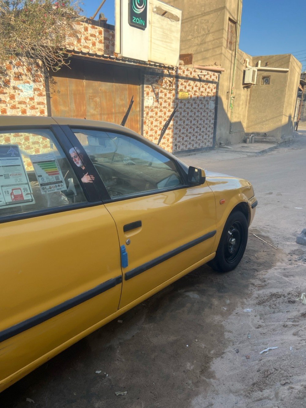 السلام عليكم سمند ٢٠١١للبيع او المراوس مكينه فرنسي سنويه تنتهي ب٢٠٢٧راعيها موجود البدي شوف العين السيارة خير من الله زوج تاير جديد باتري جديد حدادية نص عمر غرفتها حلوة رقم بابل الماني سعرها ٢٨وقابل للتفاوض او مراوس بسيارة اوتو ماتيك 