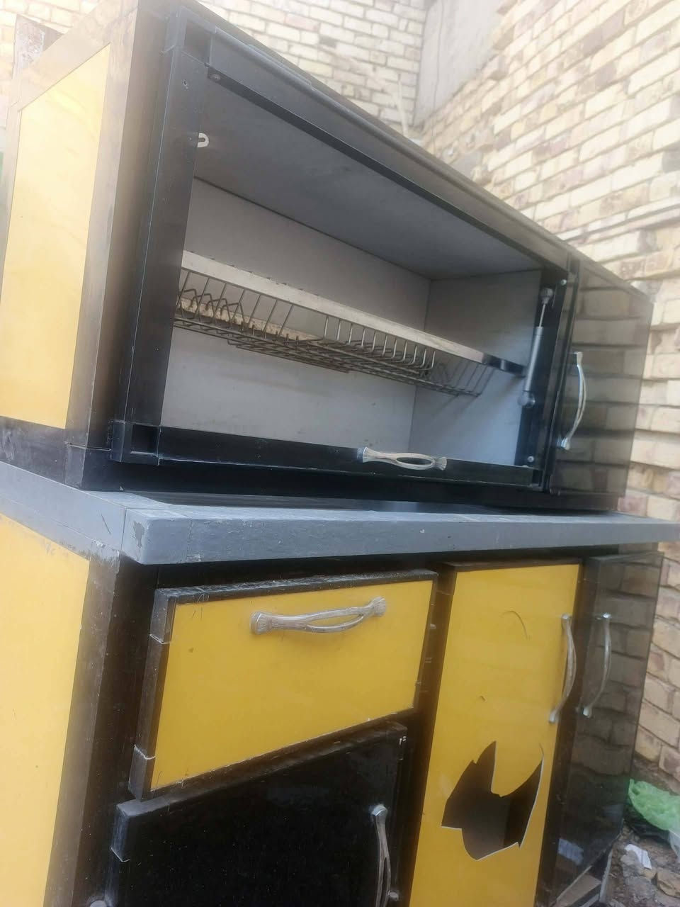 البيع تسكام بس الباب البنص طكت الكابونه مالته دوانيه ٧٥ ***********
