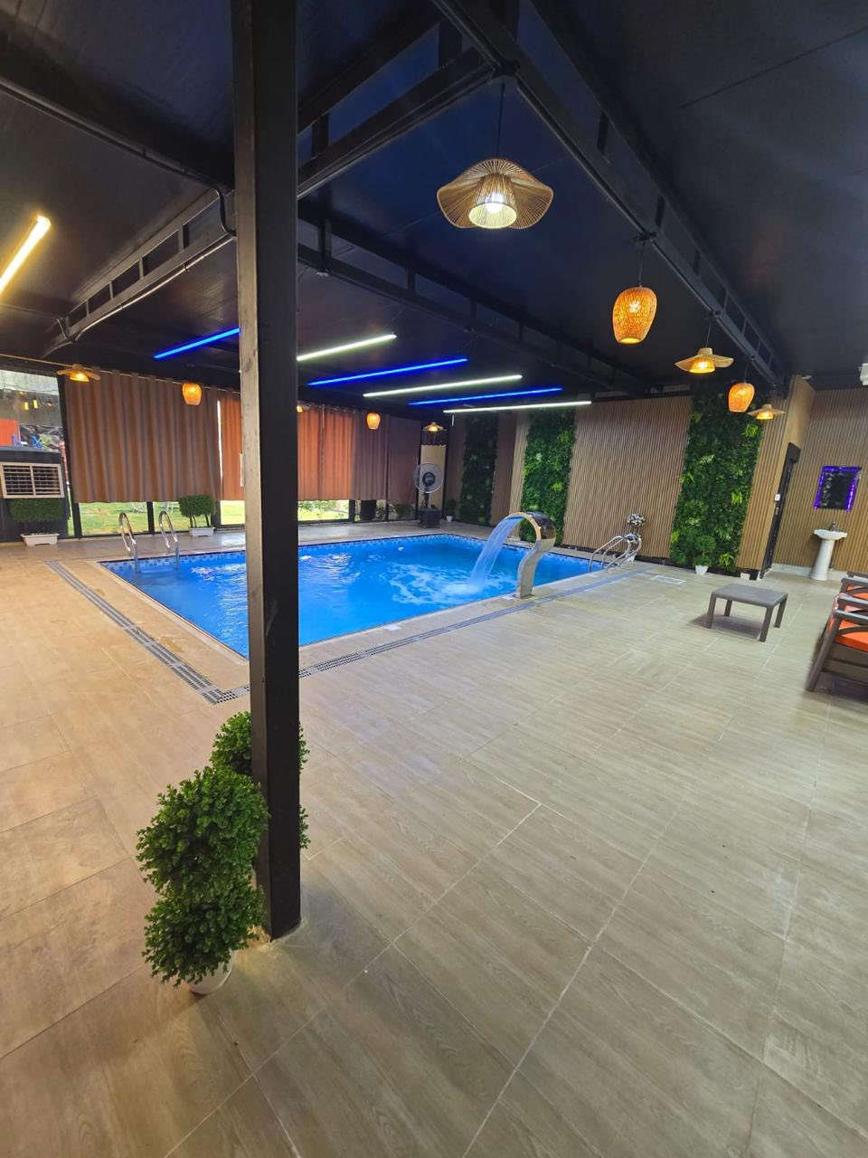 مزرعة نضام شتائي يعني المي حار مسبح مغلق متوفر حجز مزرعة📍📍الدورة البعيثة مزرعة موثقة من تطبيق اجرلي- Ajirly لتأجير المزارع السياحية
للحجز واتساب ***********

مسبح مغلق شتوي   مسكف
