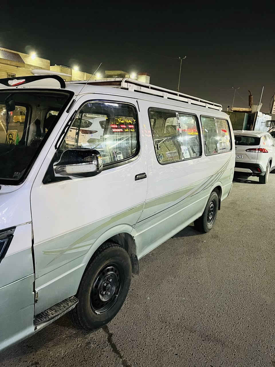 السلام عليكم جنبي 2010سنويه 27تحويل مباشر سياره بلاديه لاضربه ولا صبغ مكينه كير اكسل خير من الله تخم تاير صدر جديد السعر ٦٠وبيه مجال ***********
