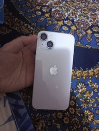 ايفون 13 • ١٢٨ • بطارية ٩٣