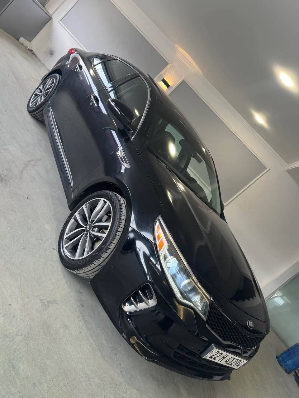 كيا اوبتيما موديل ٢٠١٦ فول فول 
سيارة قتعة و  نص صبغ بدون دواخل بدون ارباك كير محرك كهربائيات كل بشرط سيارة بانوراما كشنات جلد و كهربائي و خزن و هيتر ستيرن هيتر سيارة محرك ٢٤٠٠ gdi و ماشية ١٣٥ سعر سيارة ١١٨ ورقة مكان دهوك *********** دهوك, العراق
