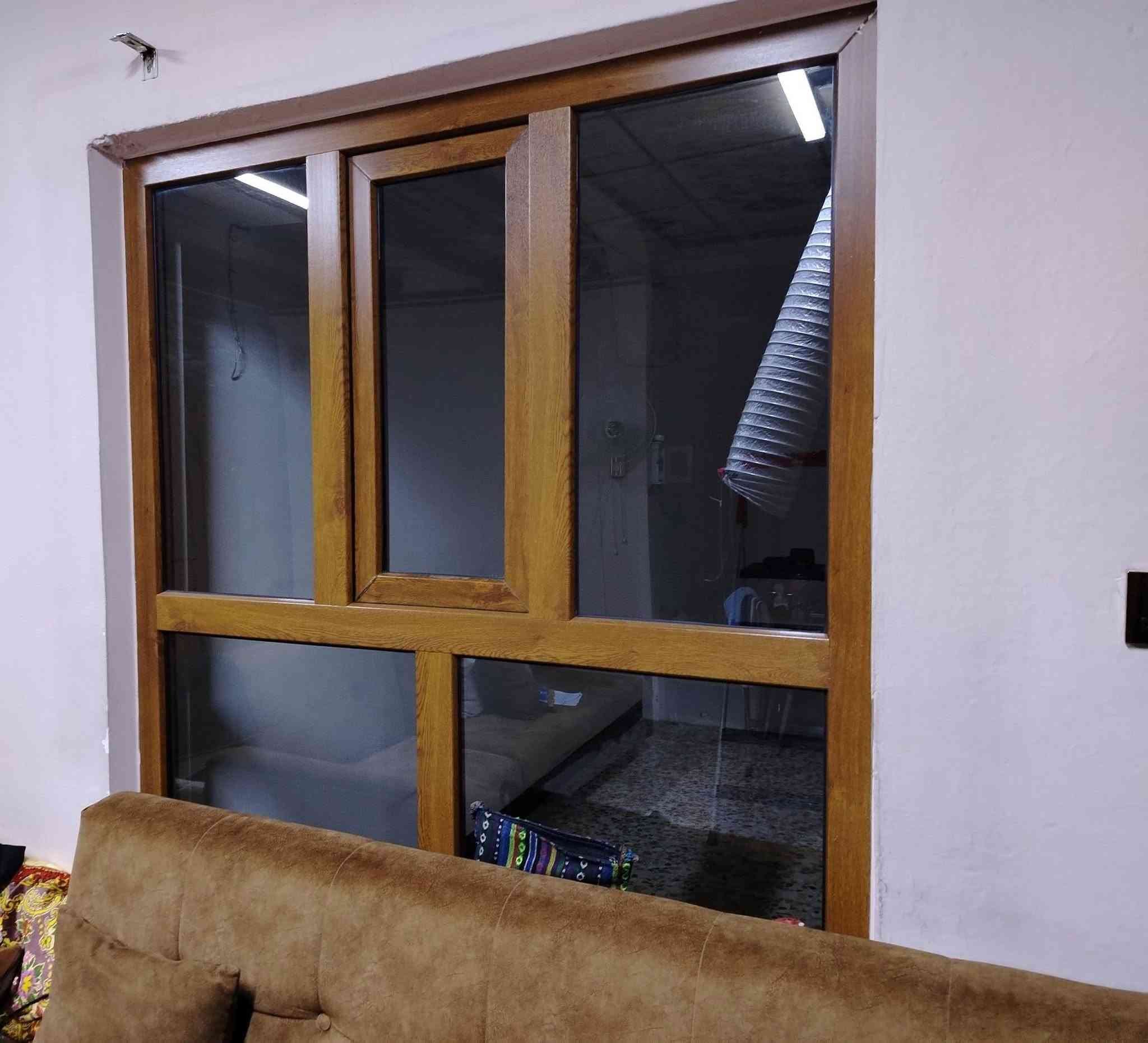 للبيع....
قاطع بلاستك الطول 310سم  والارتفاع 201سم السعر 350 الف
وشباك 144×143 السعر 85
وشباك ثاني دبل جام 140×143 السعر 100


**إذا كنت صاحب هذا الإعلان وتريد حذفه لأي سبب، رجاءا أرسل رسالة إلى الدعم الفني**