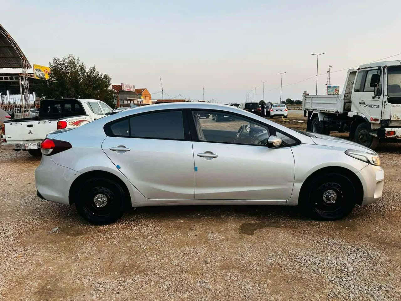 17 مكفوله كفاله عامه رقمه بغداد نكليزي ب 138 وبيه مجال حك الجيه
***********
