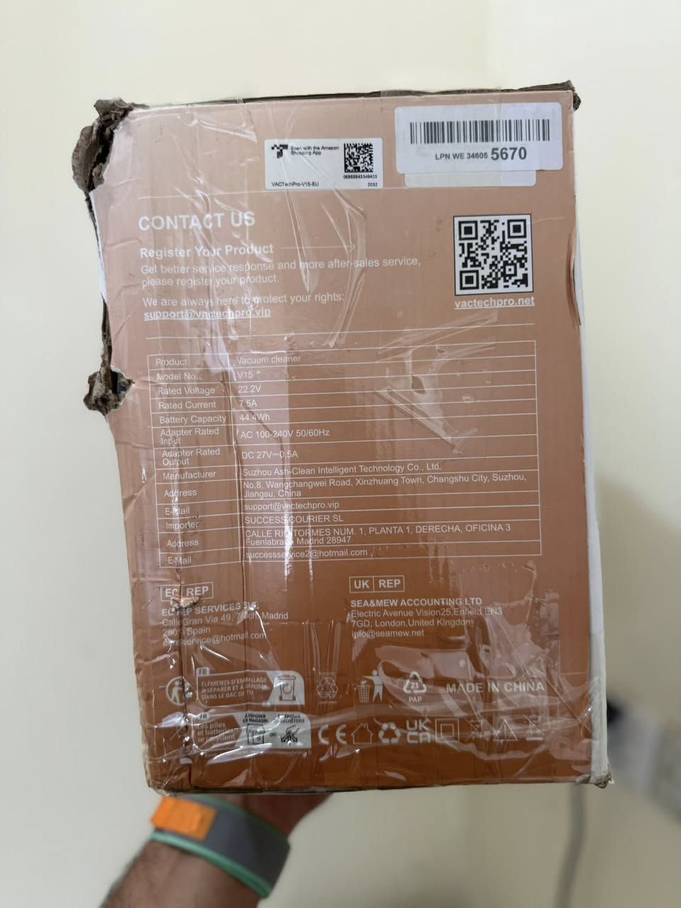 السلام عليكم من رخصة مشرفين الكروب المحترمين
مكنسة شحن جديدة مع كامل الملحقات مثل ما موضح بالصور طبعا فرشاة دوارة و اضاءة 

السعر 55


**إذا كنت صاحب هذا الإعلان وتريد حذفه لأي سبب، رجاءا أرسل رسالة إلى الدعم الفني**