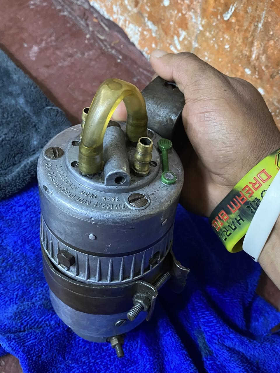 سلام عليكم شباب براد دبدوب اربع فحمات محور سلف بعدة لوك شغل حمودي سمندًمكاني بغداد الشعب ***********خاص واتساب
