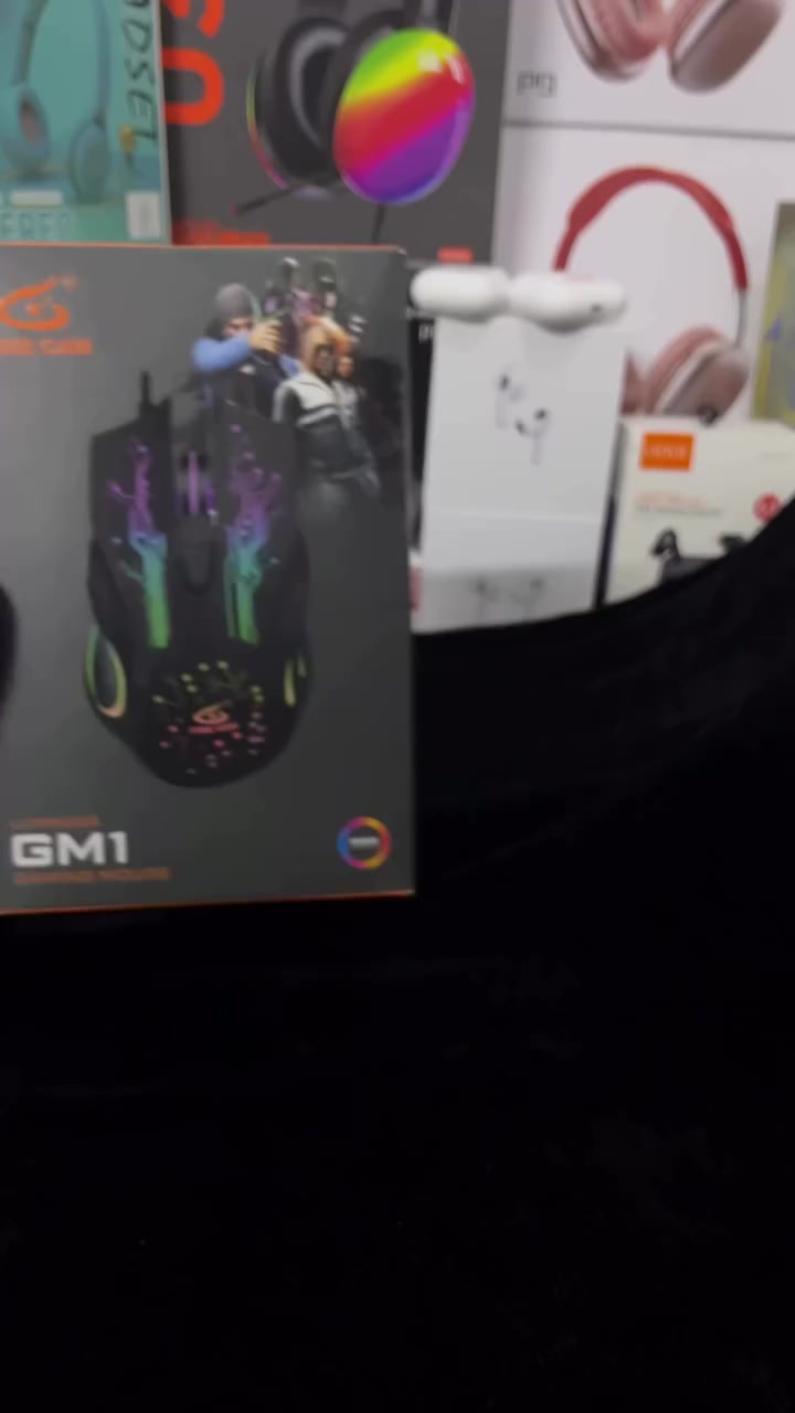 ماوس Gaming 🎮🔥

🖱️ Fire Cam GM1 Luminous Gaming Mouse

استعد للارتقاء بمستوى لعبك مع ماوس Fire Cam GM1، التي تجمع بين الأداء القوي والتصميم المضيء والمريح.

✨ المواصفات الأساسية:
• الموديل: GM1 Luminous.

• الإضاءة: تدعم إضاءة RGB متعددة الألوان بتأثيرات ضوئية (Luminous) تمنحك طابعاً حماسياً أثناء اللعب.

• التصميم: هيكل مريح (Ergonomic Design) يقلل من تعب اليد خلال جلسات اللعب الطويلة.

• النقوش: تتميز بنقوش "Circuit" (دوائر إلكترونية) مضيئة تعطي مظهراً تقنياً فريداً.

• نوع الاتصال: سلكي (Wired) لضمان استجابة سريعة وبدون تأخير (Zero Latency).

• التوافق: تعمل على جميع أنظمة التشغيل (Windows & Mac) وأجهزة اللابتوب والكمبيوتر.

متوفر توصيل لكافة محافظات العراق 🚚

#كيمنك #جيمنج #قيمنق #ماوس #ماوس_گیمینگ


**إذا كنت صاحب هذا الإعلان وتريد حذفه لأي سبب، رجاءا أرسل رسالة إلى الدعم الفني**