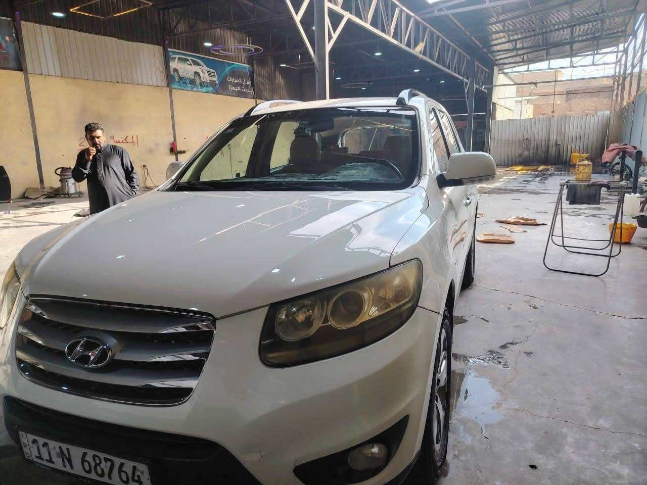 السلام عليكم
سنتافي 12 فول
رقم بغداد دولي
محرك 3500 ممتاز 
كير ممتاز
حداديه امامي خلفي شركه موبز
تخم تاير كوري
تبريد 3 قطع
ثلاجه صغيره
السعر 175
أو مرواس باجيرو 18
***********
