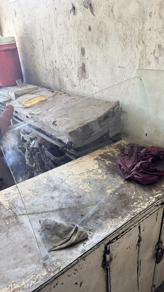 غراض تفصيخ فوتون بسعر مناسب المكان نجف للستفسار على هاذه الرقم وتدللون واني خادم
***********
