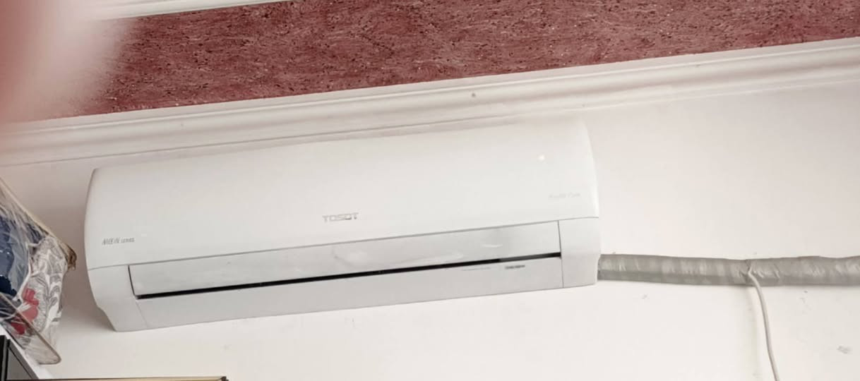 سبلت توسوت 2 طن للبيع 
اتصال على رقم ***********
