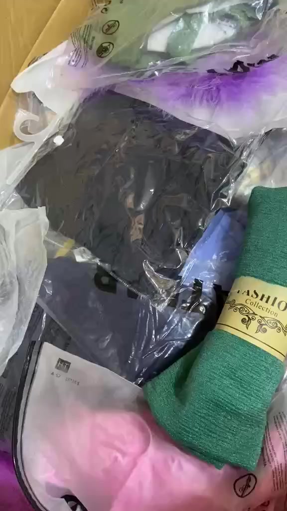 كارتونه امزون وبات بات وشي أن بس ب60 ألف واصل لباب لبيت عدد القطع 47 قطعه بيهن لانجري وقمصان وملابس اطفال كلشي يطلع بيها 
#الجميع
@إشارة


**إذا كنت صاحب هذا الإعلان وتريد حذفه لأي سبب، رجاءا أرسل رسالة إلى الدعم الفني**