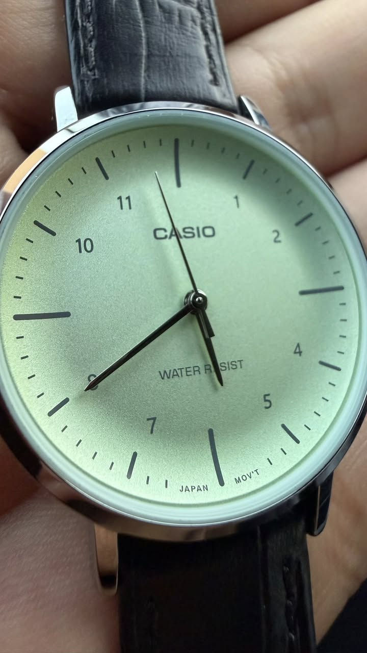 ب25 الف فقط
كاسيو ياباني مكينة مايوتا مختمة
قطر كلاسك ناعم يرهم رجالي ونسائي
اساسية بالكامل مع السير الحديد والجلد


**إذا كنت صاحب هذا الإعلان وتريد حذفه لأي سبب، رجاءا أرسل رسالة إلى الدعم الفني**