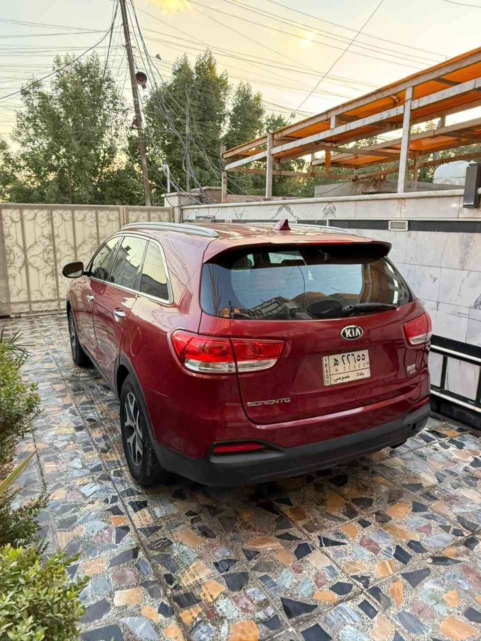 السلام عليكم كيا سورنتو رقم بغداد موديل 2016
مكينه 4 سلندر 7 راكب مواصفات نص فول 
ماشيه 163 الف كير  مكينه كفاله داخله العراق كلين تايتل بس بل عراق صار بيها صبغ بنيد اثر شخوط من كلشي مكفوله فقط البنيد صبغ رقم الشاصي بل منشور 
السعر 158$ ورقه مجال حك الجيه 
مكاني بغداد جديده الاتصال

‭0773 548 4352‬
