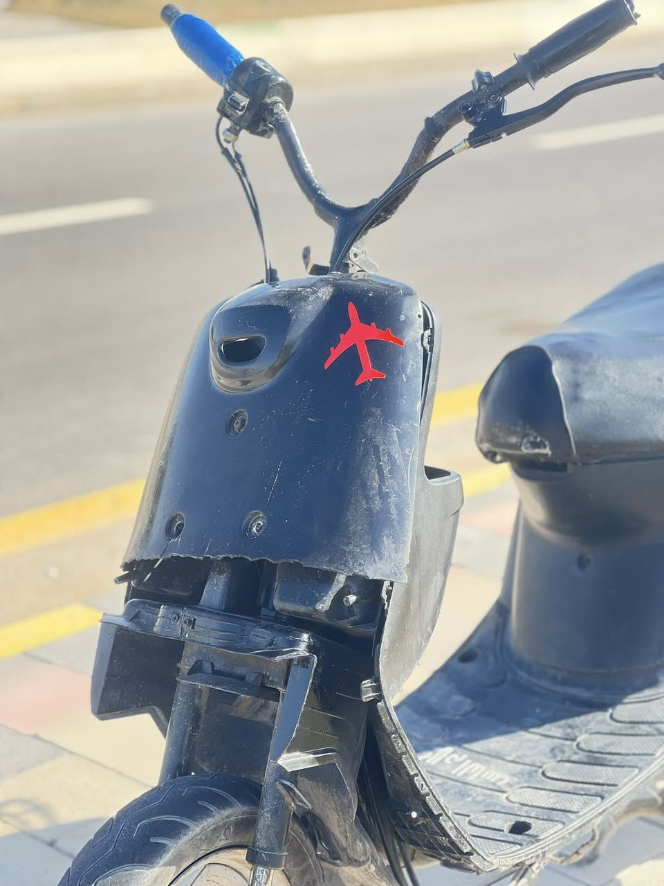 السلام عليكم دراجه ذبانه للبيع مال تفليق الدراجه حلوه وبيها شلعه حلوه المكان نجف شارع المدينه السعر 125 وبيها مجال  الرقم ***********
