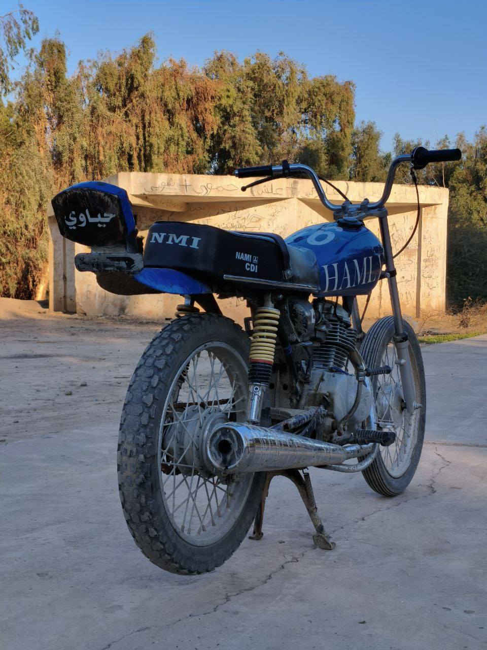 دراجة للبيع ارشة الشاصي 2015والباقي 2020 اوراق السعر 350 وبيهة مجال مكان كوت شارع  النفط***********
