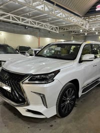 لكزس LX570 • موديل ٢٠١٩ • كفالة عامة
