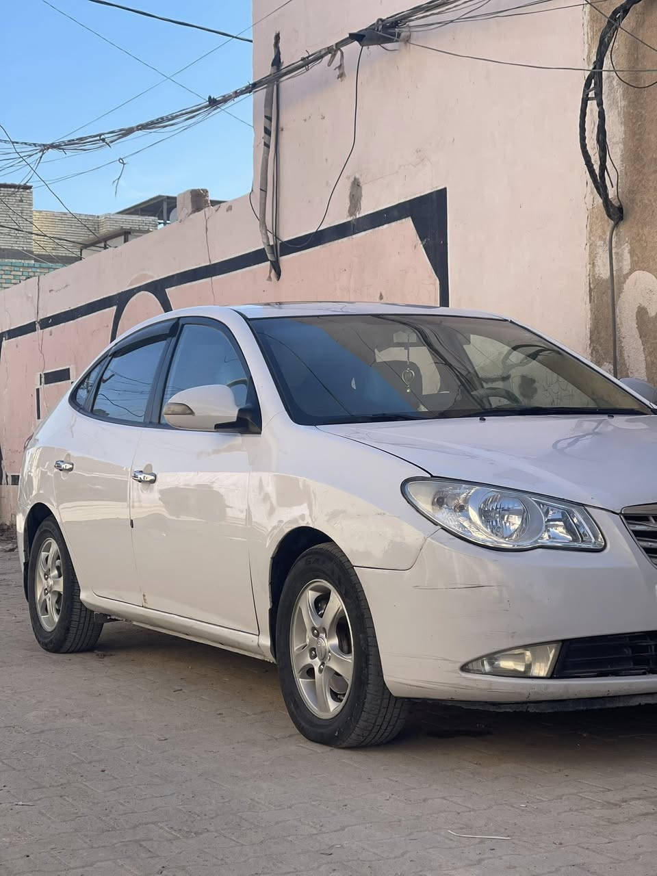 السلام عليكم
النترا  موديل ١١ محرك ٢٠٠٠ رقم اربيل جديد سنويه لل٣٠ للبيع بيها كارت صبغ بالجاملغ وبارد بالبيبان قليل كلش فقط ١١٢ وبيها مجال مكانها نجف ***********
