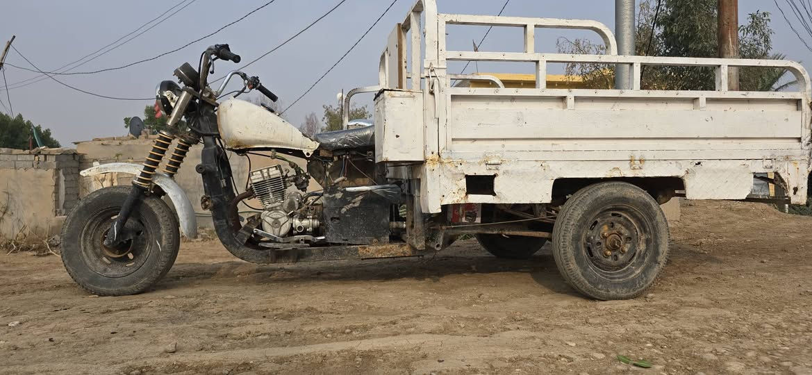 السلام عليكم ستوتة للبيع موديل 2010 رقم وسنويا كهربائياته كذا شباب للاستفسار.***********
