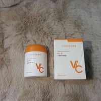 كريم للوجه مضاد للتجاعيد ومشد للبشرة ومضاد للشيخوخة الحجم 100g السعر 3...