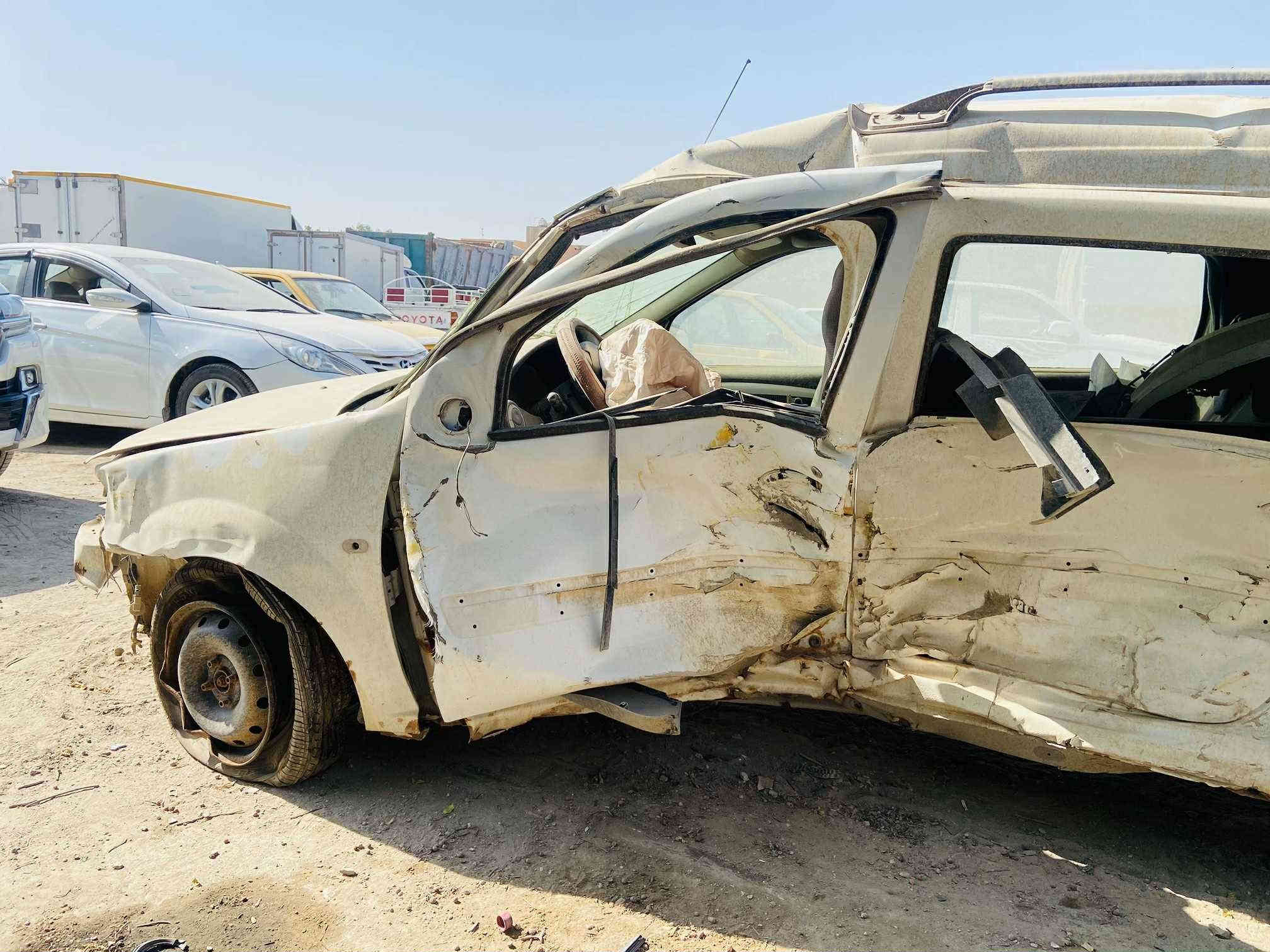 سلام عليكم 
رينو نوديل 2011 رقم بغداد فحص مؤقت حره اتعهد بكلشي السياره بس  تروج معامله سحب ارقام ابيع على هذا وضع السياره كير اوتماتيك سعر 17 وبيها مجال العنوان سماوه قضاء الخضر 
***********
