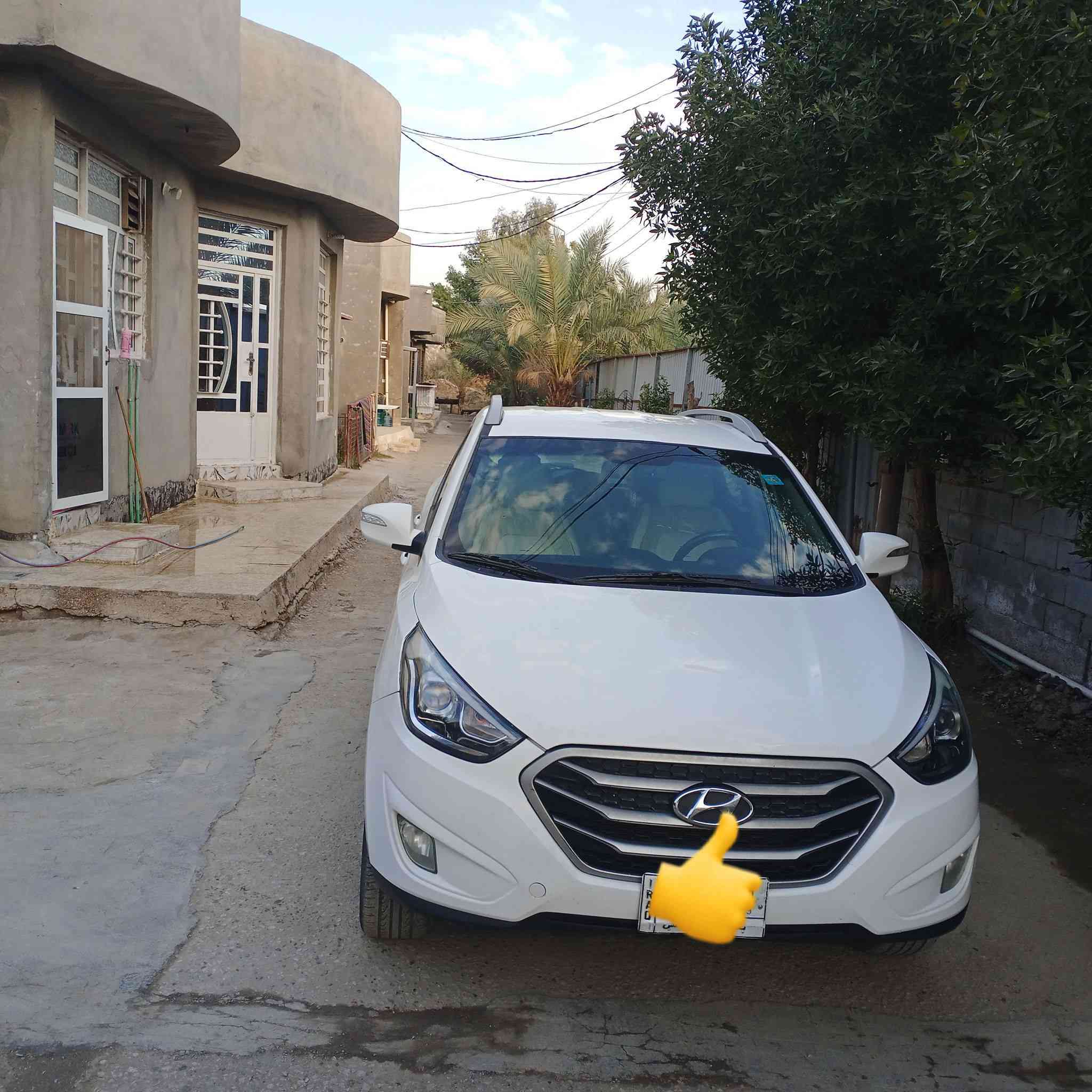 سلام عليكم ورحمه الله وبركاته 
توسان موديل 15 خليجي مكفولا كفالا عامه بيه بارد خفيف بل جاملغ مرفق مع صور 
مكينه الفين دوش 
نص مواصفات المعروفه 
سونار مرفق مع صور 
مكان بغداد قضاء المحموديه 
سعر ١٥٢ وبيه مجال بسيط
رقم بغداد تحويل مباشر 
الاستفسار 
***********
