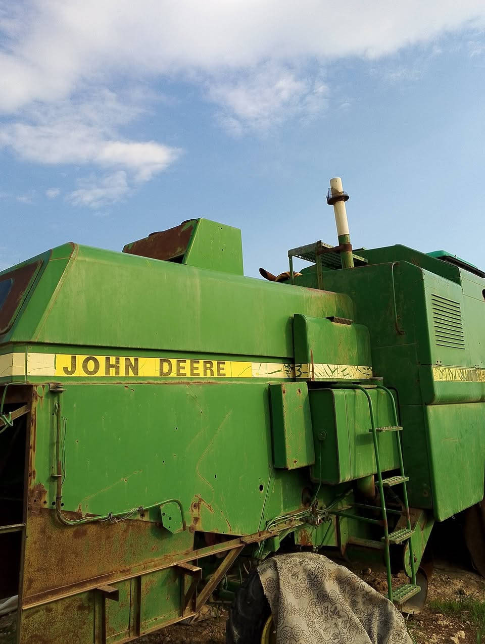 للبيع حاصيدة جوندير موديل 90 أوروبي
***********
