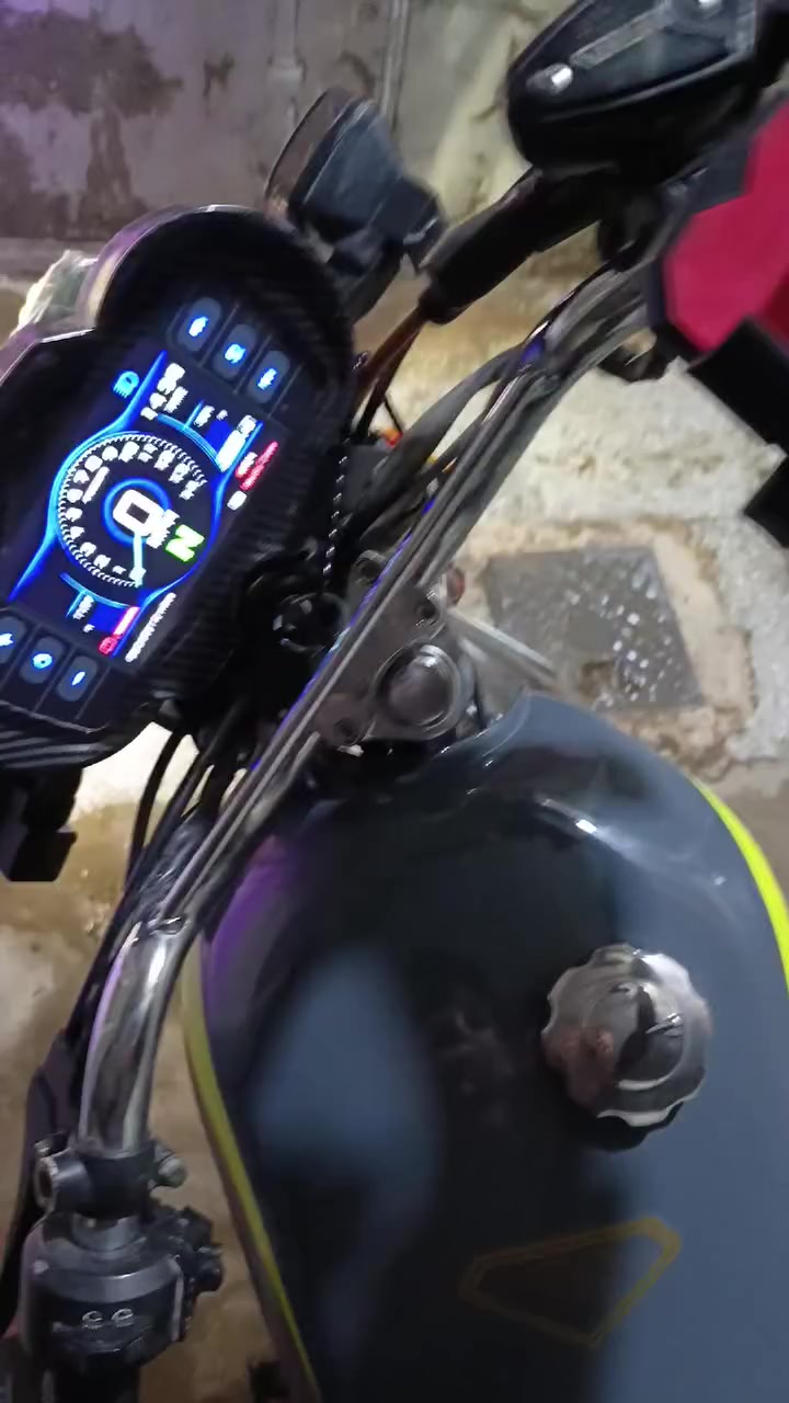 السلام عليكم دراجه ايراني موديل2025 سعره750 مكان بغداد الدوره رقم***********
