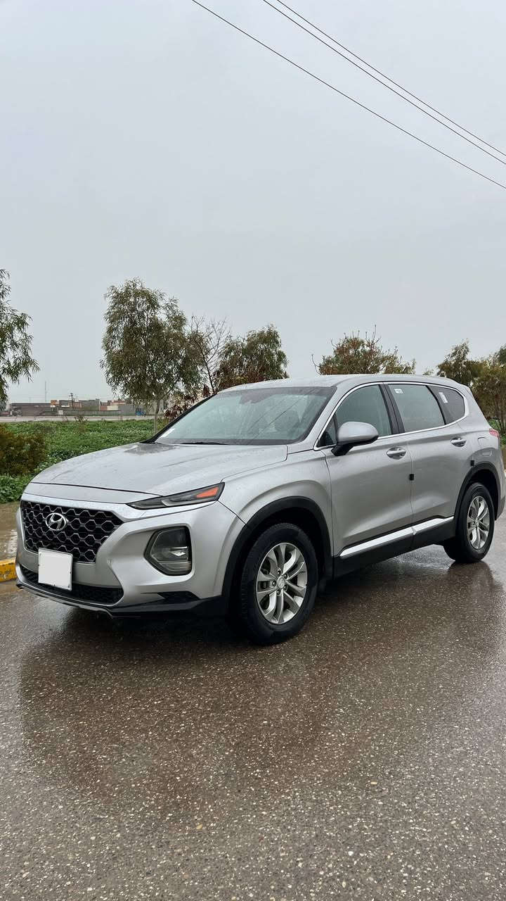 سنتافي 2020
محرك 4 سلندر GDI 
ماشيه 101 الف ميل
مواصفاتها فول عدا البانوراما
شفتات وتحكمات ستيرن
هاند بريك بصمة
اوتو هولد 
مانع انزلاق 
تبريد قطعتين
5 راكب
Aux
شحن UBS
مرأة شفط
تحديد مسار
دفع رباعي
تحكم لايت 
إشارة بالمرأة
كاميرا 
حساسات 
كير محرك شرط
سنوية 2027
رقم اربيل

رقم شاصي
5NMS2CAD2LH192810
مكاني الموصل-بعشيقة
للإستفسار
***********
***********
