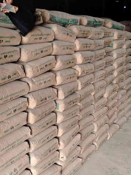 مجمع الامير لبيع المواد الانشائيه 
اسمنت رمل طابوق حصو شيش 
العنوان الكوت الجديد قرب مجسر الحولي
للاستفسار الاتصال على الارقام التاليه
 باداره علي الدراجي
 *********** 
***********
