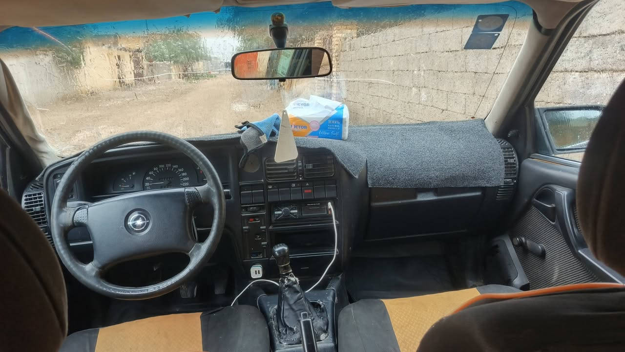 سلام عليكم اوبل اوميكا موديل 93،رقم بغداد دولي باسمي سنويه ل 2031 سياره جاهزه ماعوزه برغي واحد سياره مكفوله كفاله عامه السعر 38 الاستفسار على الرقم
،***********
*********** 
والموشراي لا يخابر 
العنوان.  واسط  
تره الصوره مو واضحه لان الدنيا كاعد تمطر شوف العين أحلئ♥.
