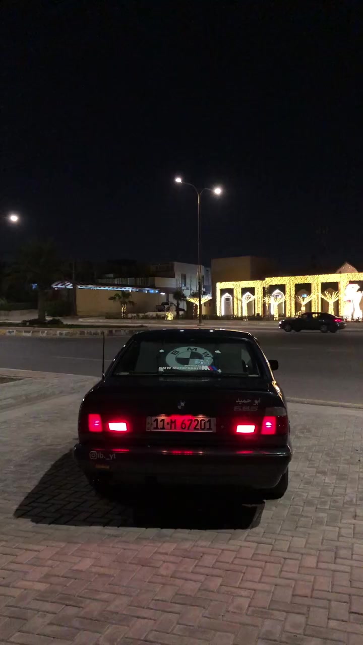 السلام عليكم اخوان متوازي على بيعتها الله شاهد ماقاصره وياي BMW 1992 525مسكر عدل اصل بليته وسنويه سياره تخبل تبريد ثلج جواها تخم تاير جدد وتخم ويل جديد 
السياره كلشي ماناقصها عضمتها تخبل رقم بغداد سنويه تنتهي ب٢٠٣٠ السياره يرادلها شغلات بسيطه حيل بيع او مراوس بأقل منها وفرق السعر ٦٥ وبيها مجال


**إذا كنت صاحب هذا الإعلان وتريد حذفه لأي سبب، رجاءا أرسل رسالة إلى الدعم الفني**