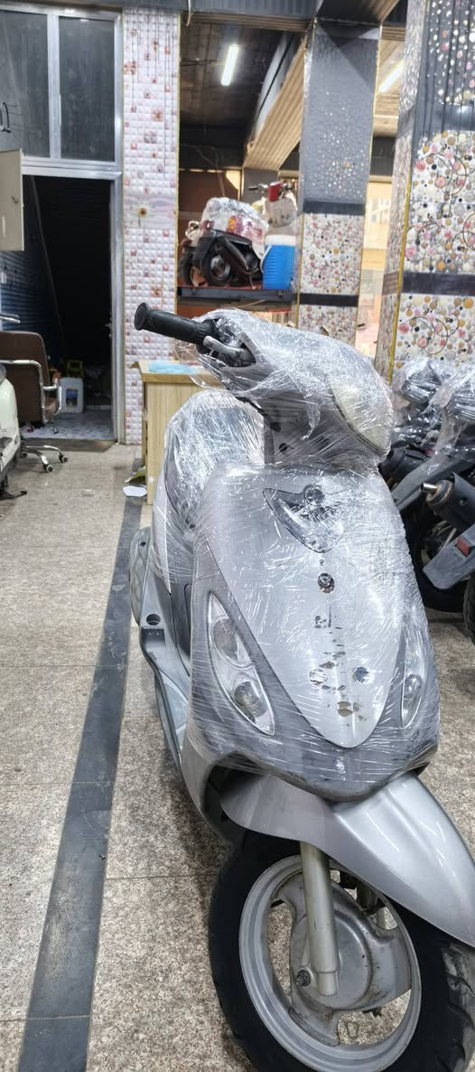 سلام عليكم شلونكم شباب دراجه ماكس ملغولي جديده قبل سبوع من طلعت من وكيل البيع دراجه كفاله عامه برغي ما مفتوح بيها مكينه ناعمه شرط ذا مفتوح بيها برغي ترجعه الي دراجه كله ختم واحد تجي تشوف بعينك + الي ما يشتري لا يتعبني رجاء 
مكاني ميسان مغربه نتصل او راسل ع هذا رقم ***********
