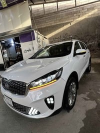 سورنتو ٢٠٢٠ • ٧٥ الف كم • خليجي فول كفاله