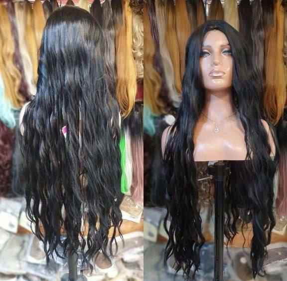 هواي تسألوني الباروكه خاف تجي بيها اختلاف هاي كدامكم صورتها الكم كل موديل من كل الجهات اختارو الي يعجبكم والتخفيض لنص السعر بعده مستمر 
الشعر ينغسل ويتشسور وينكوي ويتمشط وينقص 
التوصيل مجاني  لكل العراق 
يحق لكِ الترجيع مع المندوب مجانا بغداد, العراق


**إذا كنت صاحب هذا الإعلان وتريد حذفه لأي سبب، رجاءا أرسل رسالة إلى الدعم الفني**