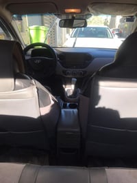 سياره للبيع اي تين خليجي مديل ١٥ مكفوله جديده بمعنى الكلمة مواصفات سبي...