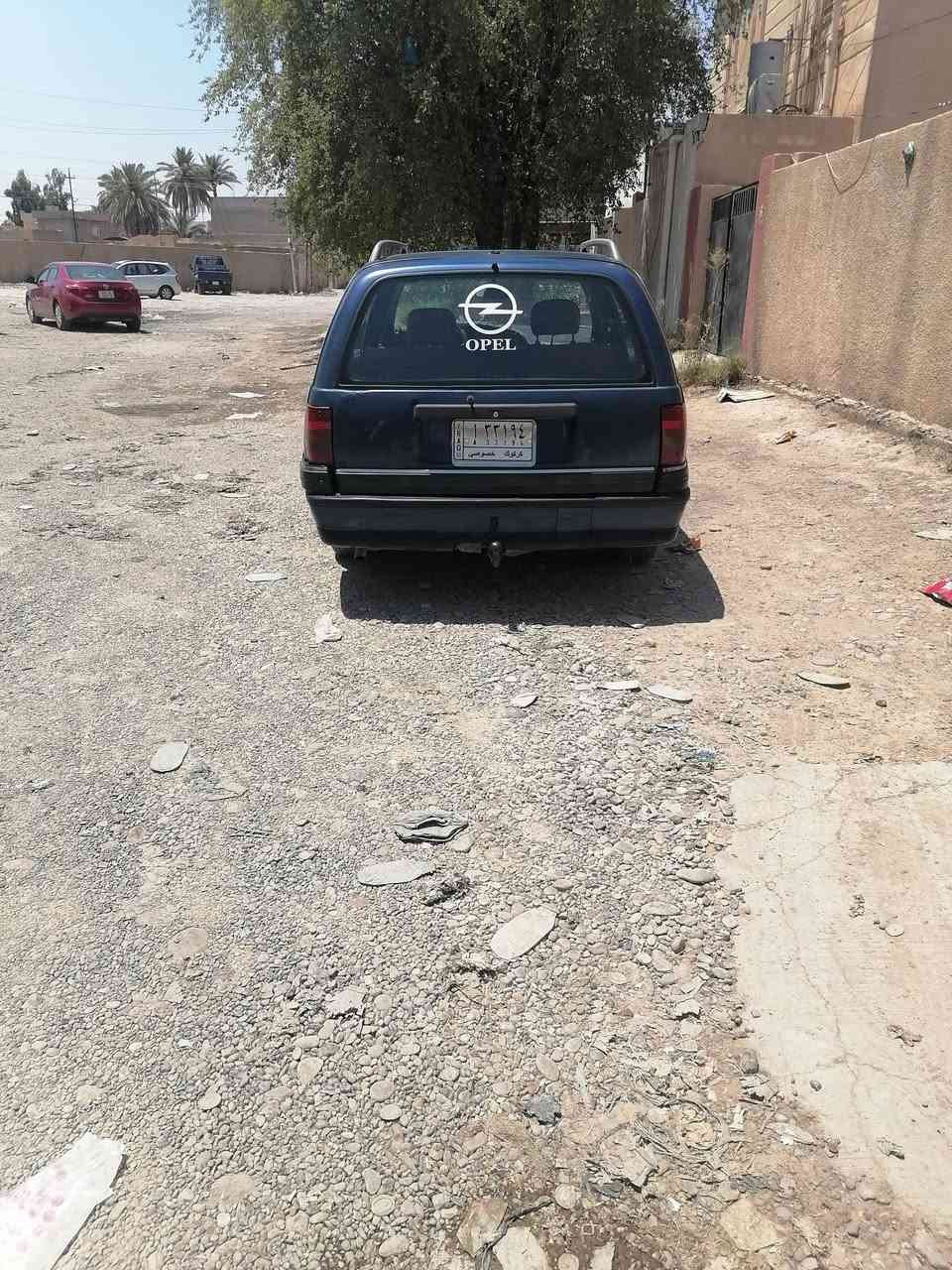 السلام عليكم متاح اوبل اوميكا ستيشن موديل 1992 سنويه ل 28 شرط التحويل رقم كركوك أ شواصي بلادي مابي صبغ صدر جديد تايرات جديد سياره جاهزه السعر ٢٢ يدلل الشراي ***********
