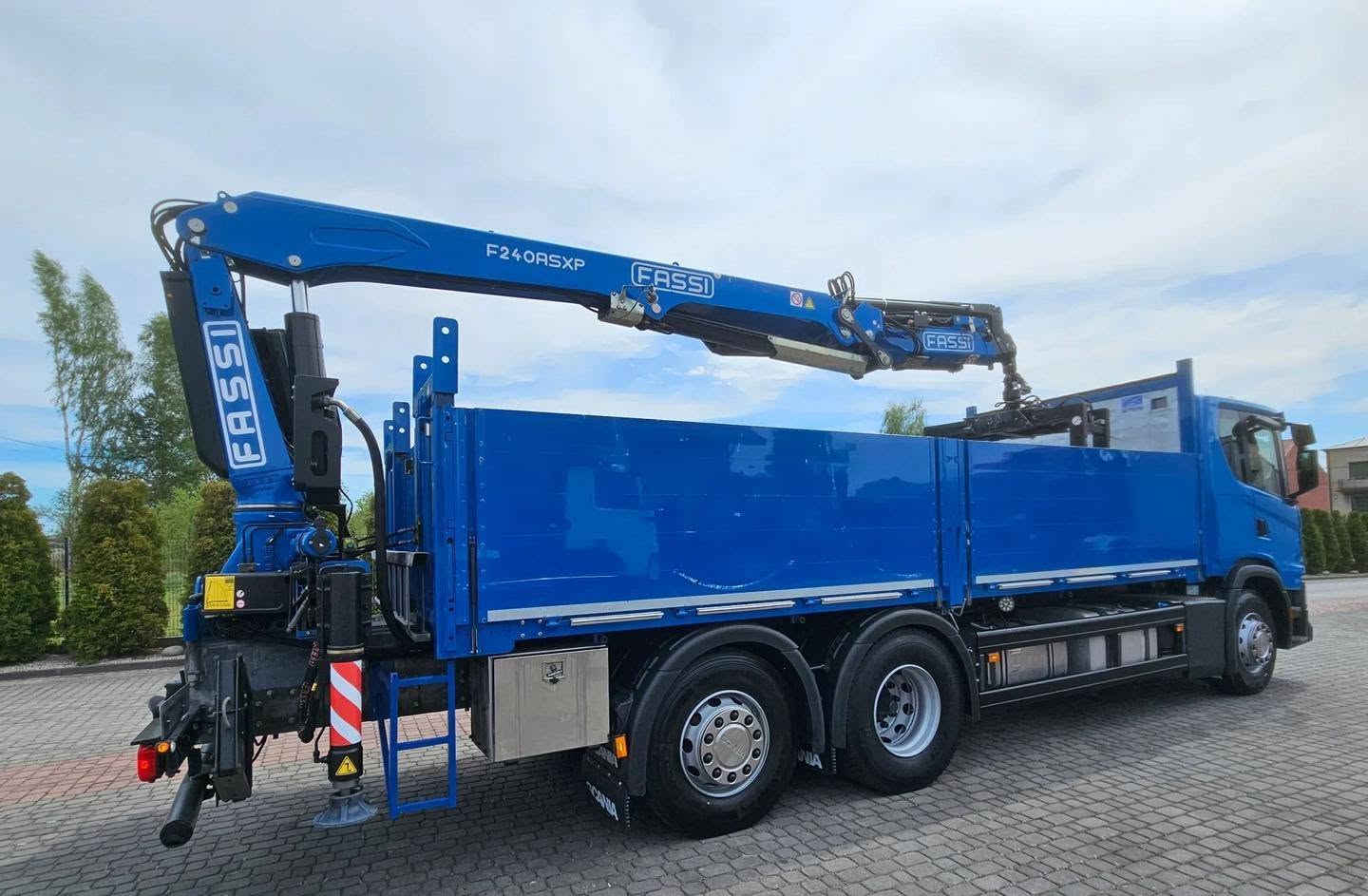 Scania G450
سنة الصنع 2019
عداد 280.000 كم 
ناقل حركة أوتوماتيكي 
عدد المحاور 3
نظام المحور 2×3
رافعة فاسي 240
السعر 65الف دولار 
شامل كمرك ضريبة شحن 
مدة الوصول 20 يوم بعد الحجز


**إذا كنت صاحب هذا الإعلان وتريد حذفه لأي سبب، رجاءا أرسل رسالة إلى الدعم الفني**