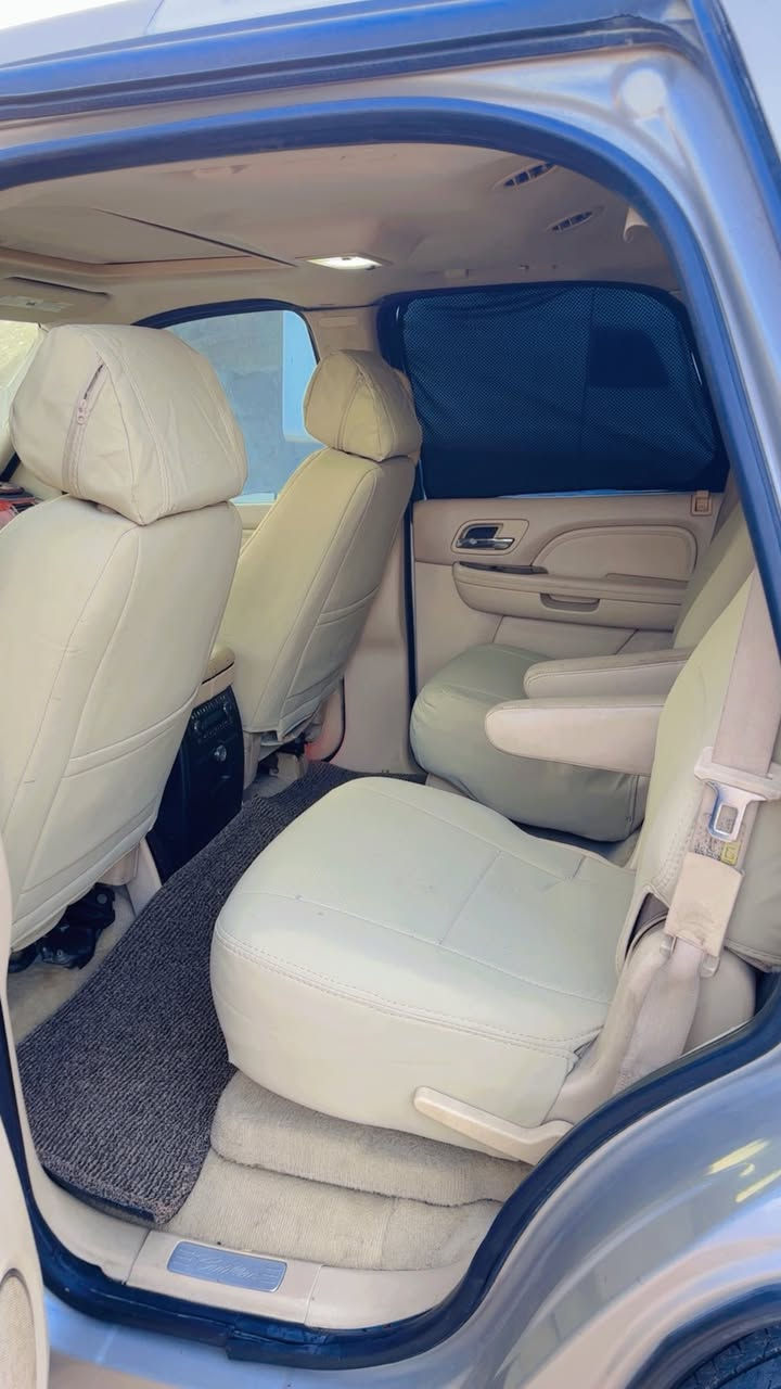 السلام عليكم
كاديلاك اسكاليد موديل 2007خليجي رقم بصره سنويه لغاية 2030 ثلاث قطع صبغ اثر جراد السيارة تخم تاير جديد حداديه عامه جديده السعر 165$
***********
