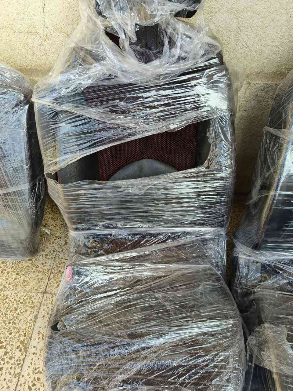 غرفه مال كولد برايد للبيع كامله كيا ريو 
العنوان موصل ١٧تموز 
سعر ٨٠٠
***********
***********
