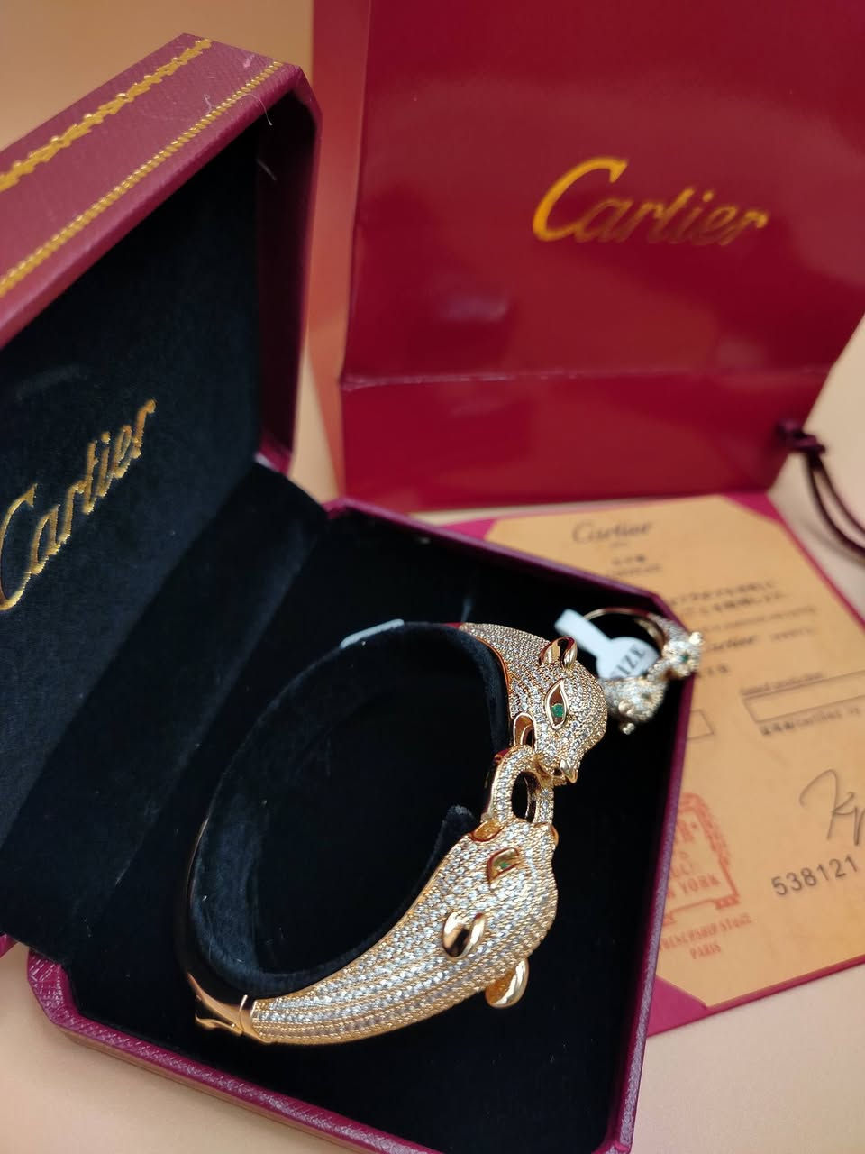 سوار ومحبس ماركة كارتير مختم يوجد توصيل


**إذا كنت صاحب هذا الإعلان وتريد حذفه لأي سبب، رجاءا أرسل رسالة إلى الدعم الفني**