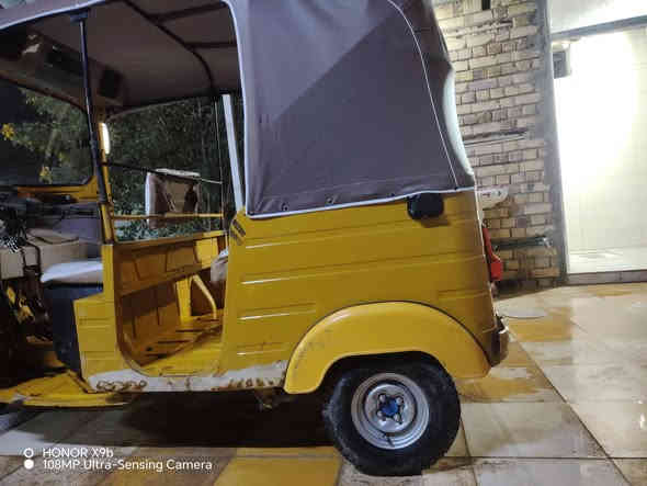 سلام عليكم تكتك موديل 19 كامله للرقم كهربايات شغاله محرك مكفول بيها بس الدوس فقط مكان الحمزه الغربي سعر 5100 وبيها مجال *********** او ***********
