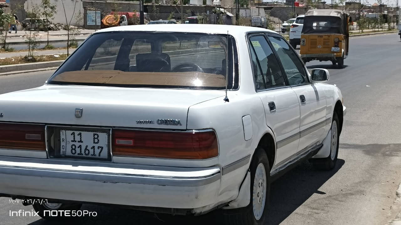 السلام عليكم كروسيده مديل 90 يسره بلاد مكفوله من كص ونقل تبريد ثلج شرط مكينه وكير بل كارتون تخم تاير حداديه امامي وخلفي جديده كهربائيات كله شغاله قرفه شوف العين بل جيس سياره مامتعوبه وحلوه وناعمه سنويه ال 30 تحويل ثاني يوم السعر(54وبيه مجال) الشراي فقط العنوان البصره 
رقم ***********
