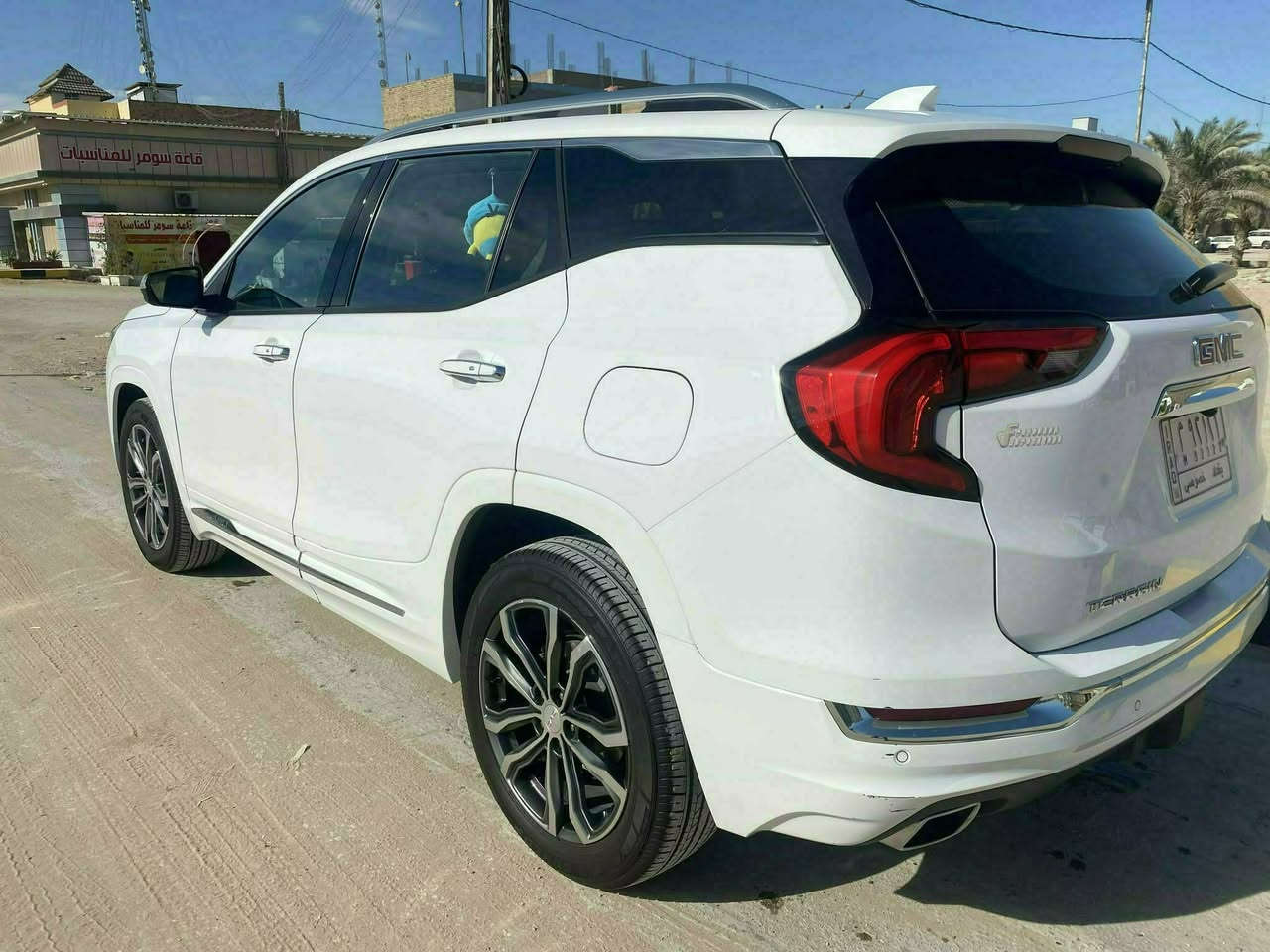تيران ٢٠١٨ دينالي ..مو دفع رباعي وما بيهه بنوراما .. حادثه البابين اليمنه مبدلات ... والايرباك مال البرده طاك ... وهيه  من امريكا الجاملغات الاماميه ثنينهن والبنيد جايات بيهن كلير ليش ما ادري ... يمي صار بيه شغلتين بالباب مال البيت دحجتهه المره بالباب اليمنه الوره دحجه ٤ اصابع و الايت الامامي الايمن ابو ستوته طخه انكسرت المازده بدلتهه الاصليه من البصره جبتهه بس المازده ١٥٠ الف ... هذني الشغلات البيهه ماشيه ٦٨ الف ميل عارضهه ب ١٣٠ وبيهه مجال


**إذا كنت صاحب هذا الإعلان وتريد حذفه لأي سبب، رجاءا أرسل رسالة إلى الدعم الفني**